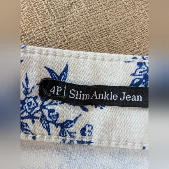 Talbots Size 4 Petite Slim Fit Blue Ankle White Floral Toile Print Skinny Jeans - Picture 2 of 8